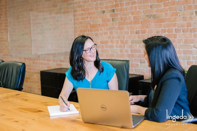 The Role of Teachers in a Tech-Driven Learning Environment